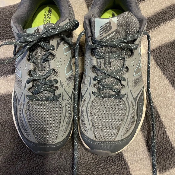 Ladies New Balance 510 V3 shoes. Used, size 9.5, color is gray Worn very little. - Picture 8 of 8
